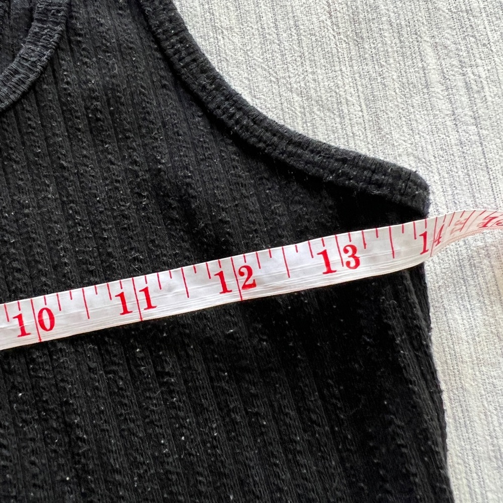 Hollister Black Ribbed Crop Tank Top - Picture 5 of 6